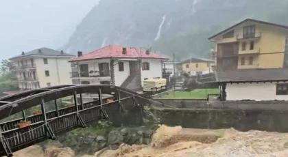İtalya'nın kuzeybatısında şiddetli yağışlar sel ve heyelanlara neden oldu